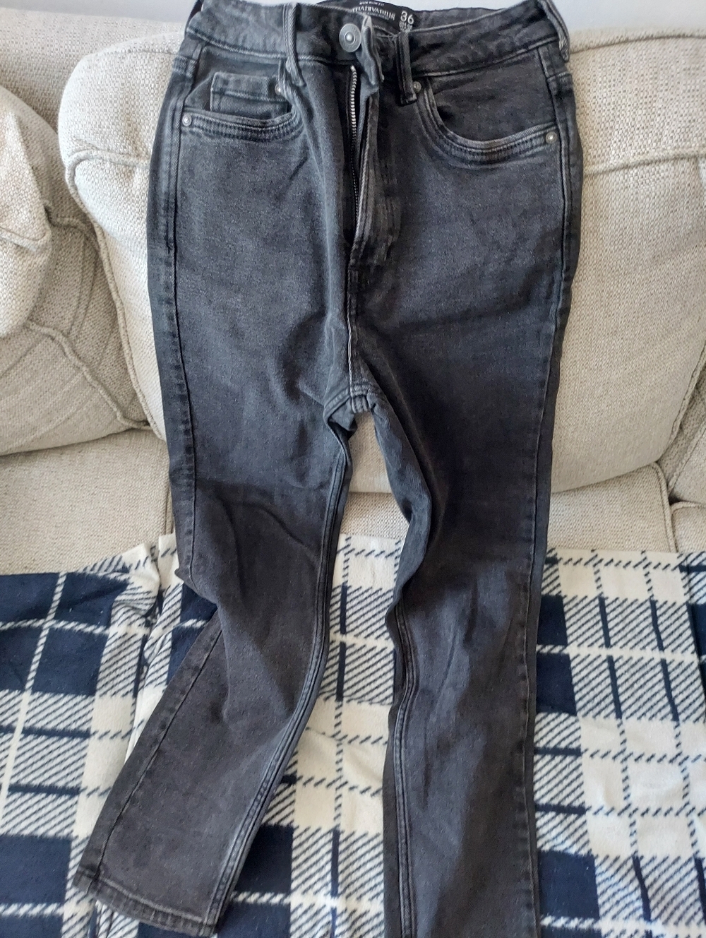 stradivarius Women's Skinny Jeans in Washed Black